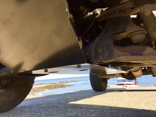 [CO0833] 1986-1995 4Runner / Hilux Surf / Pickup 4 Cyl Skid Plate Kit